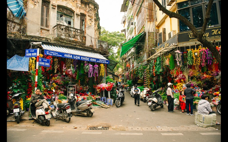 Hanoi_OldQuater_HangChuoiStreet